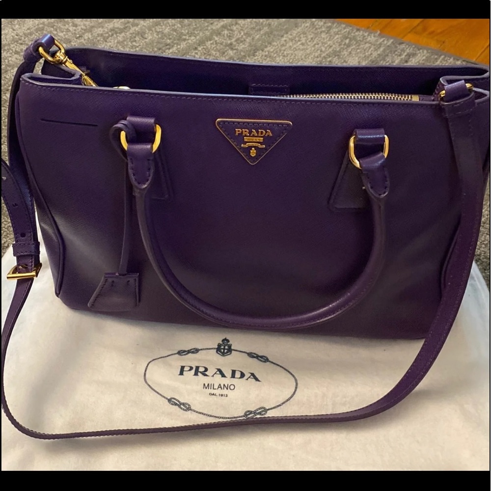 ❌SOLD❌ Authentic Prada bag